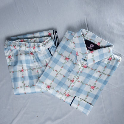 Checked flower women nightwear